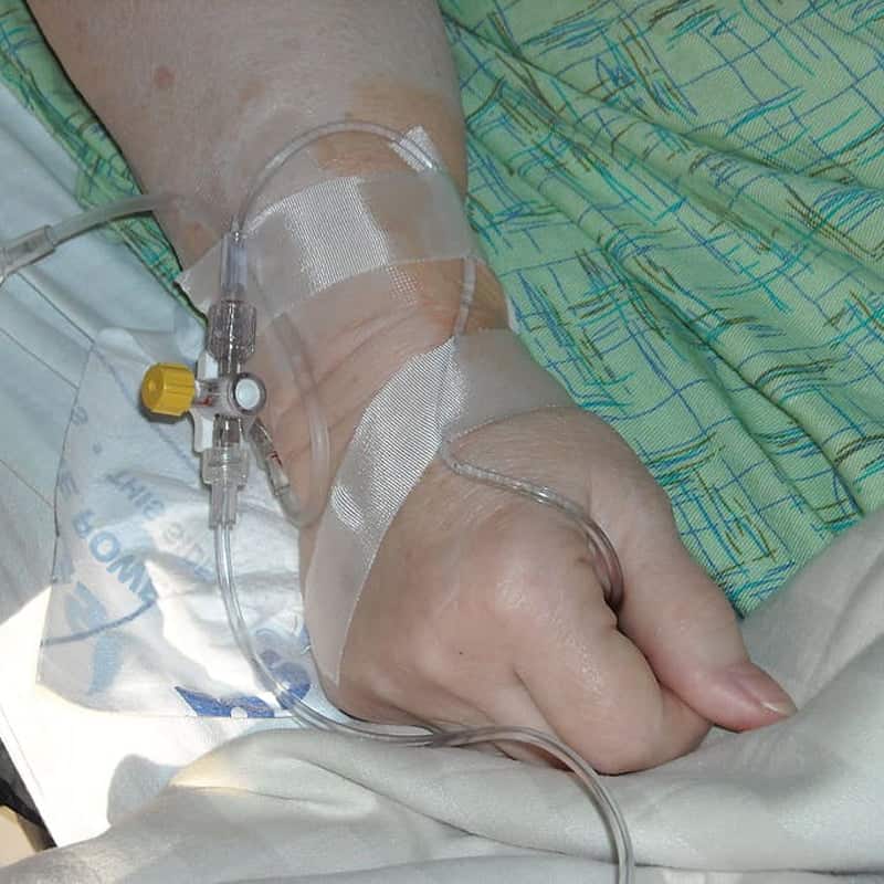Os maus tratos aos pacientes do SUS
