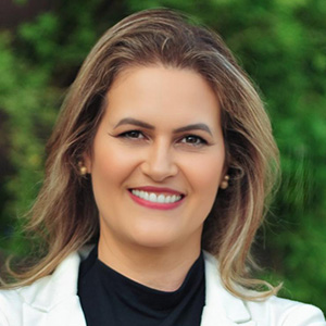 Leânia Radaelli